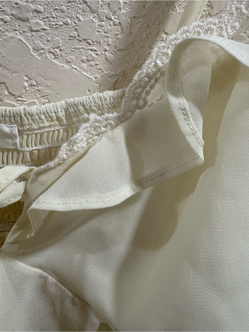 Tilly's Cream Ruffled Tie-Front Cami - Picture 2 of 3